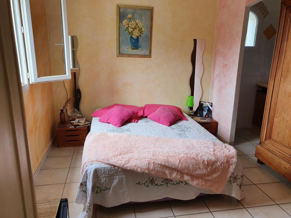 Bienvenue Apartment Le Revest-le-Eaux Exterior photo